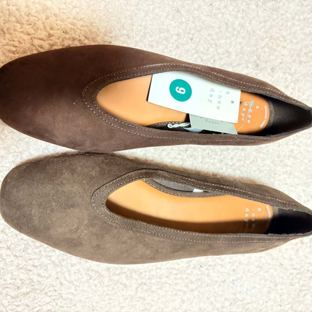 a new day Brown Suede Flats - Women's Size 6